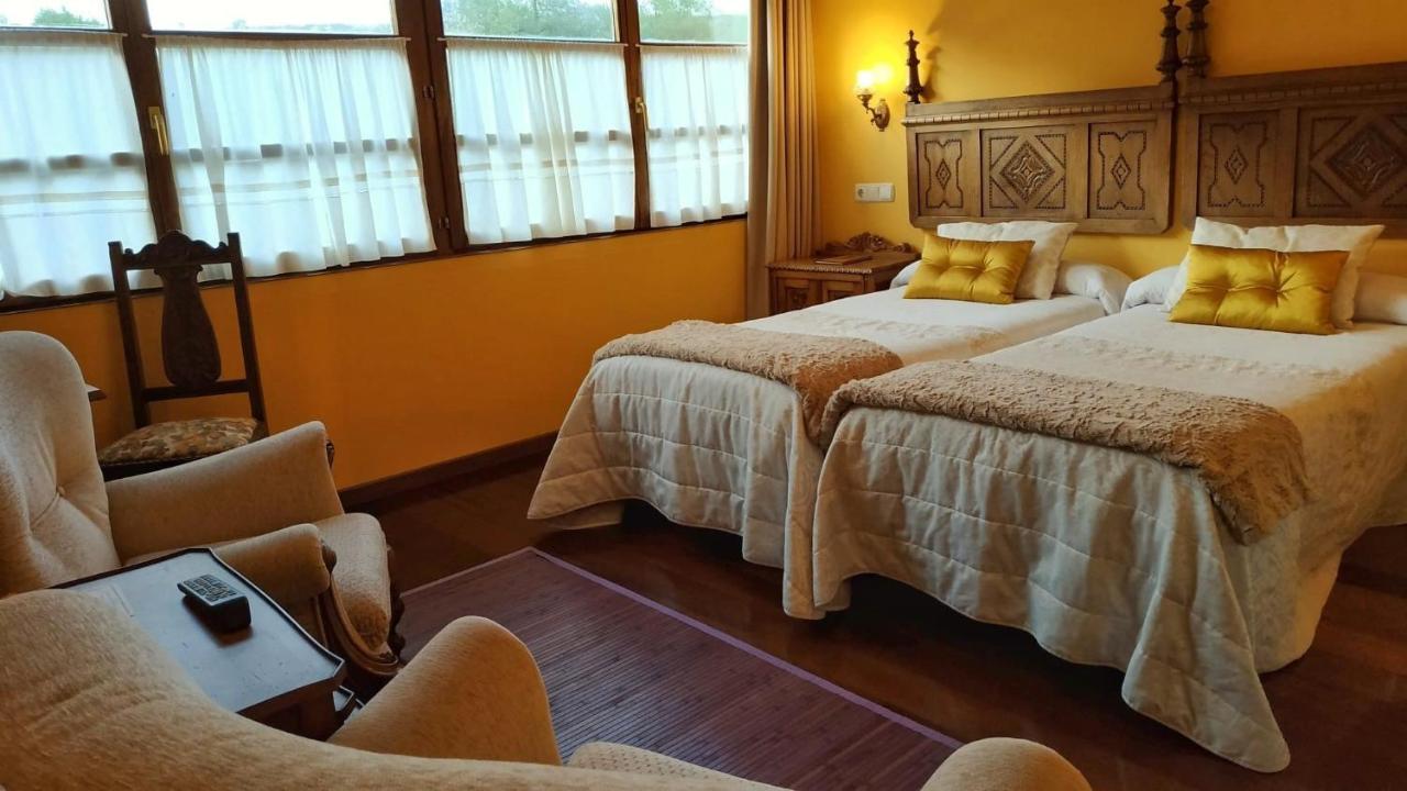 Soto de Luiña Hotel Casa Vieja Del Sastre מראה חיצוני תמונה