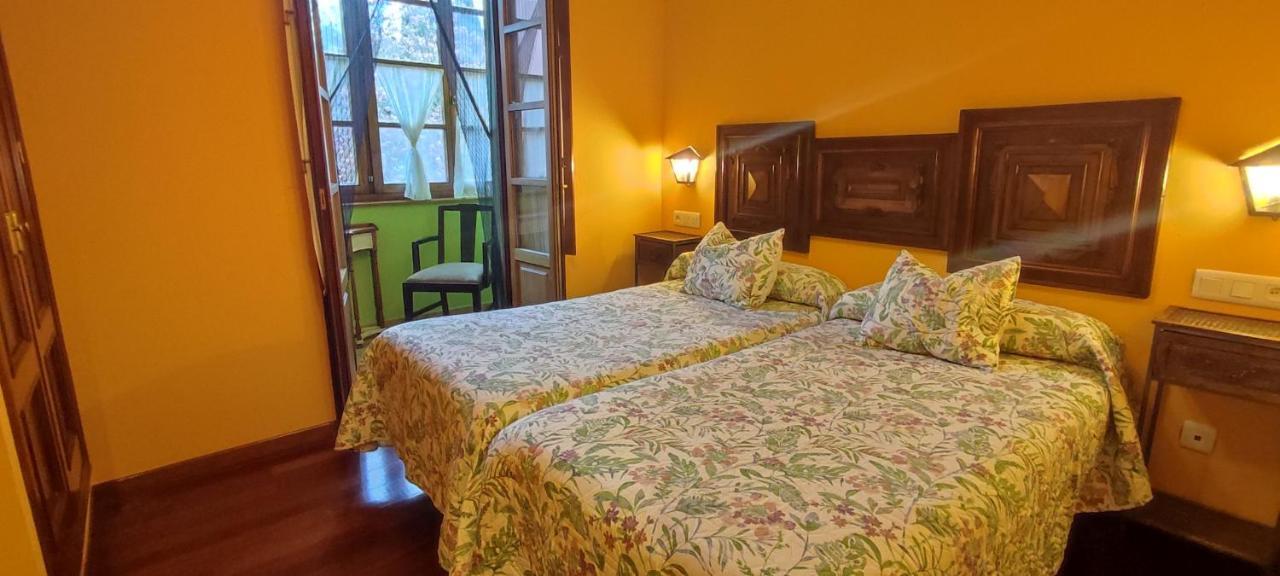 Soto de Luiña Hotel Casa Vieja Del Sastre מראה חיצוני תמונה
