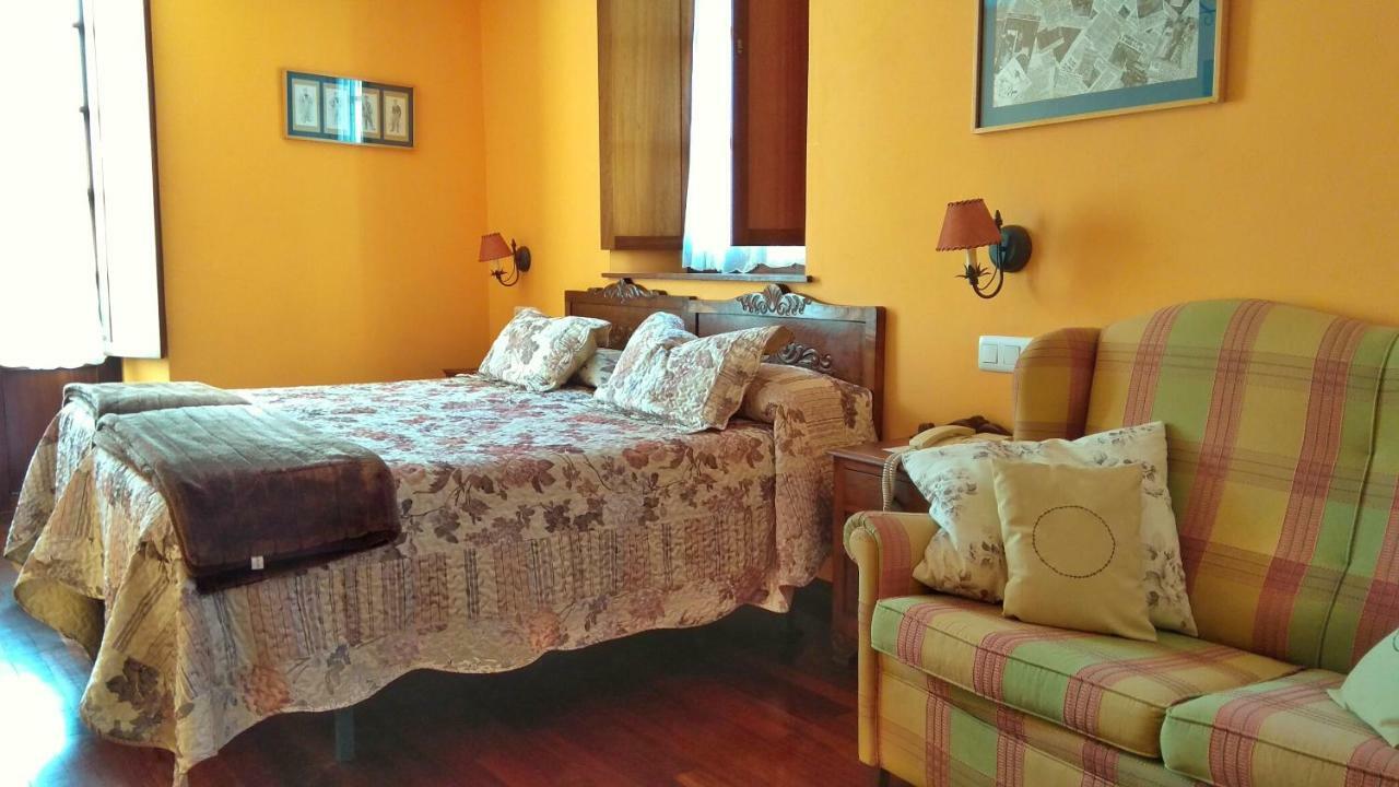 Soto de Luiña Hotel Casa Vieja Del Sastre מראה חיצוני תמונה