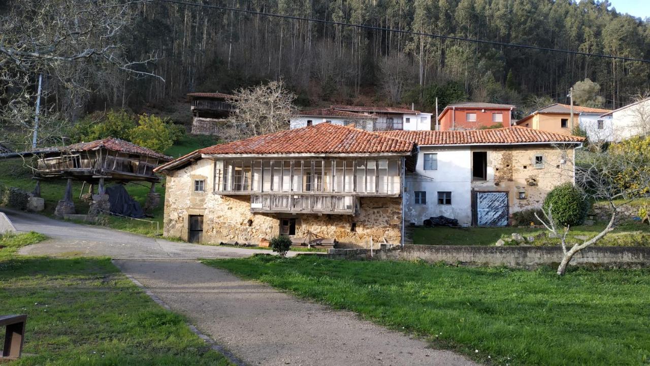 Soto de Luiña Hotel Casa Vieja Del Sastre מראה חיצוני תמונה