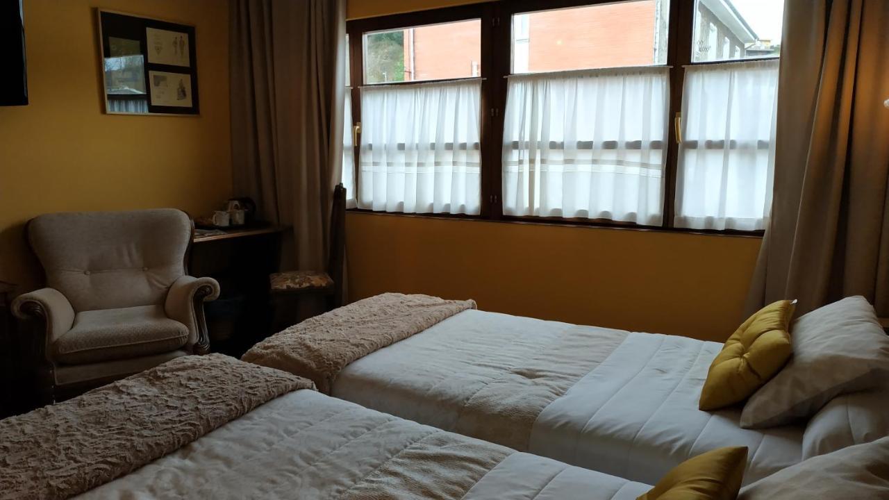 Soto de Luiña Hotel Casa Vieja Del Sastre מראה חיצוני תמונה